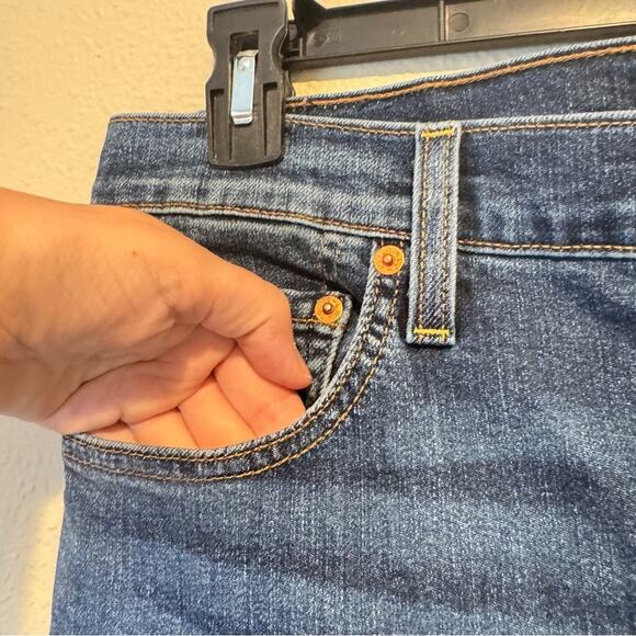 Levi’s Blue Ribcage Straight Button Fly Jeans Womens 32 Casual Classic Denim - Picture 9 of 12